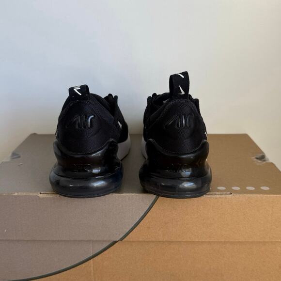 Nike Air Max 270 Black/White Kids Sneakers- SZ 1 Y - Picture 10 of 13